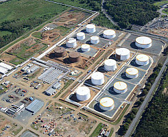Bayamon - Siete tanques de combustible diesel y jet